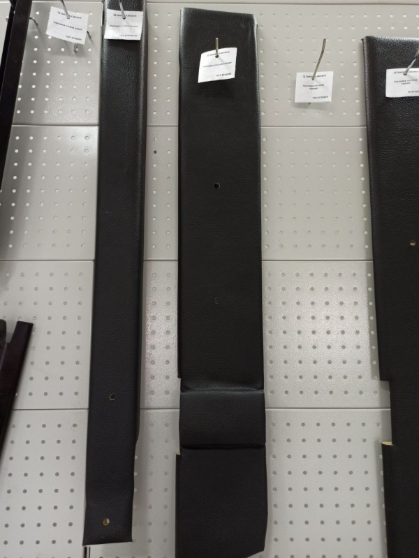 Накладка потолка левая — 1