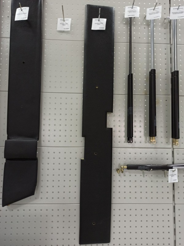 Накладка потолка задняя — 1