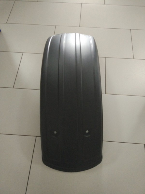 Крыло переднее НЧ(пластм.) МТЗ-82 — 1