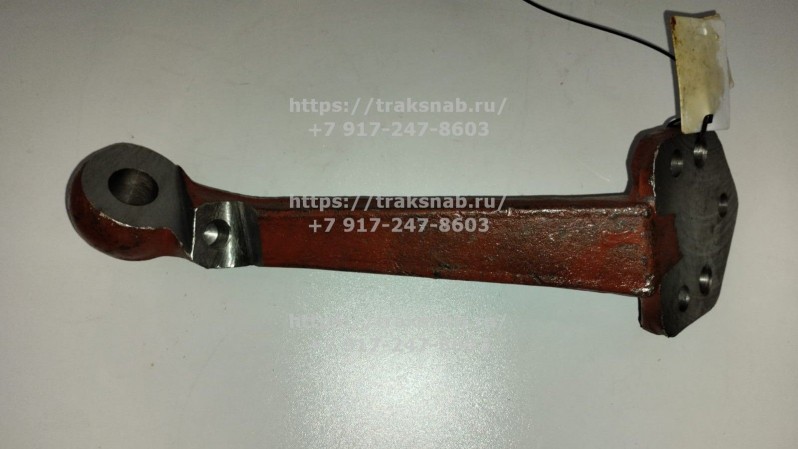 Рычаг переднего моста правый под дозатор — 1