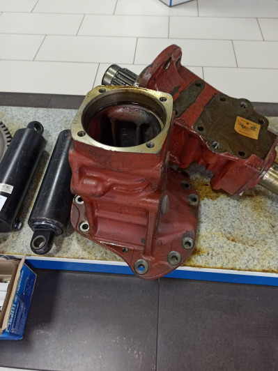 Рукав левый 1523М-2407018