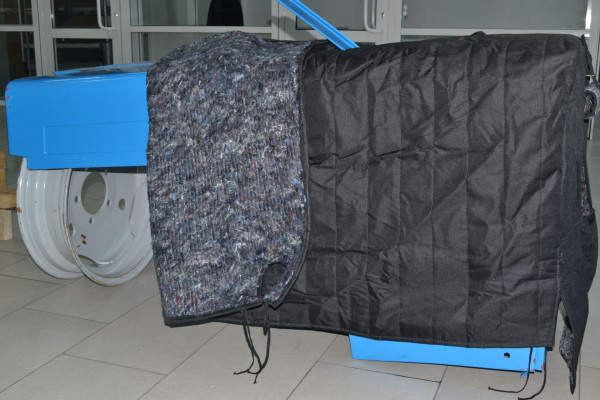 Утеплитель капота МТЗ-82 — 1